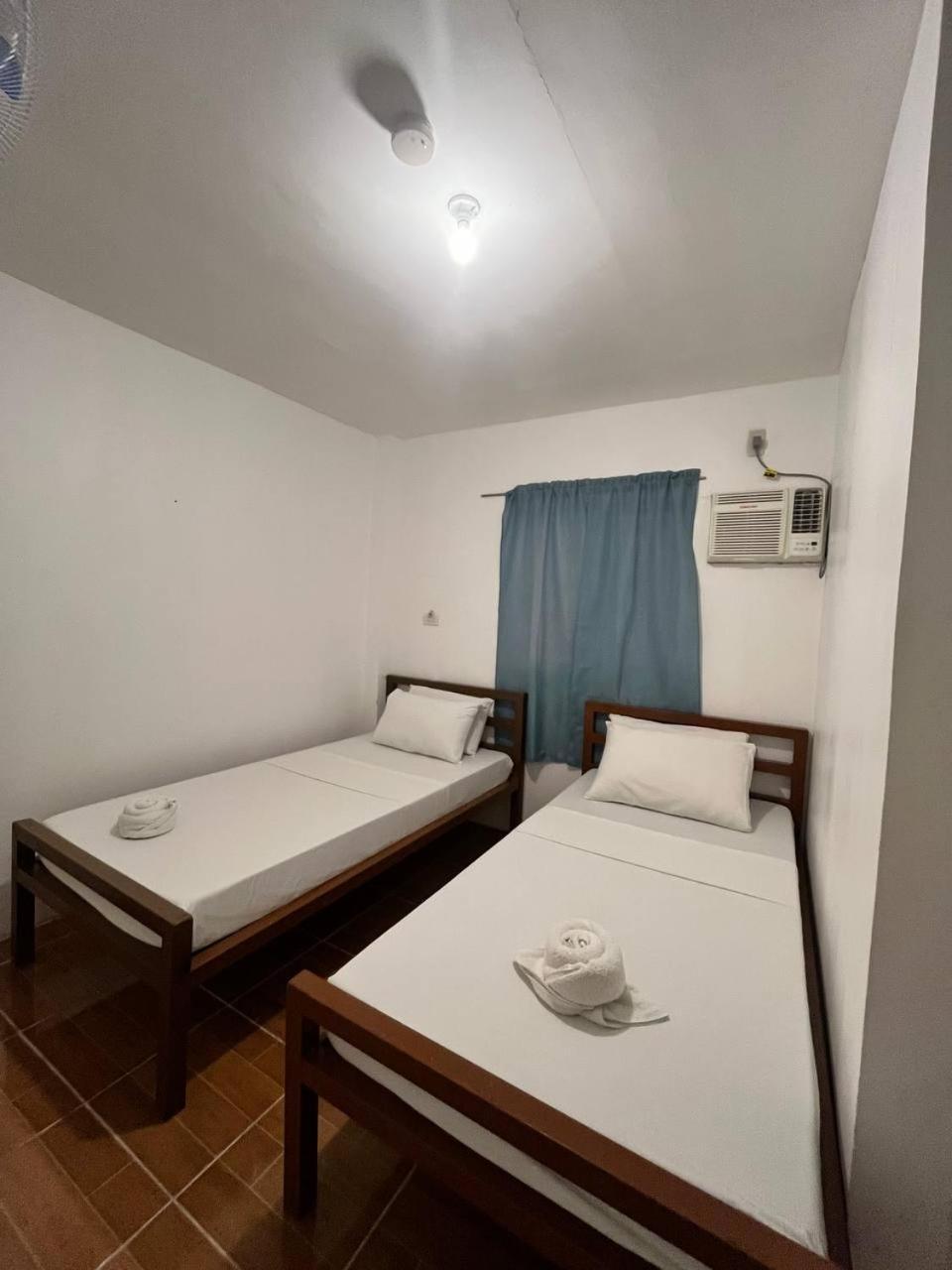 Casa Montemar Heights Корон Екстериор снимка
